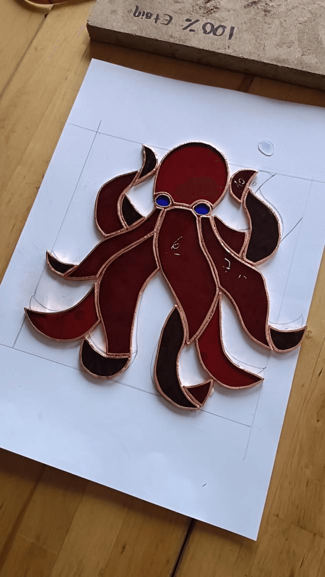 Cours d'initiation au vitrail Tiffany - 1 journée de 10 h à 18h (8 heures)
