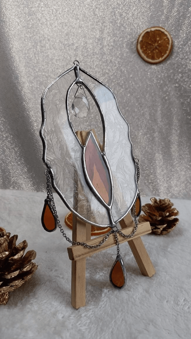 Vulva Queen ambré et verre dentelle 