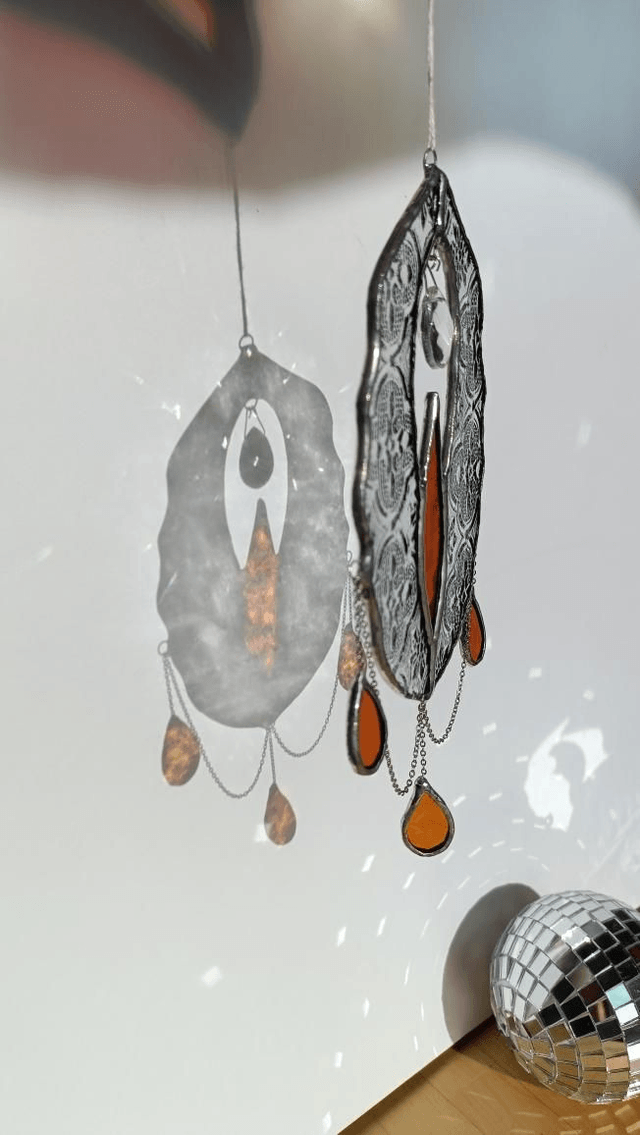 Vulva Queen Orange ambré et Mauresque 