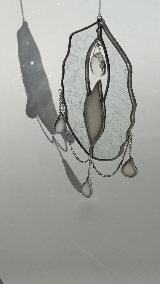Vulva Queen blanc nacré
