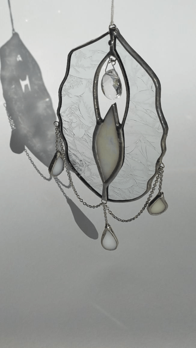 Vulva Queen blanc nacré