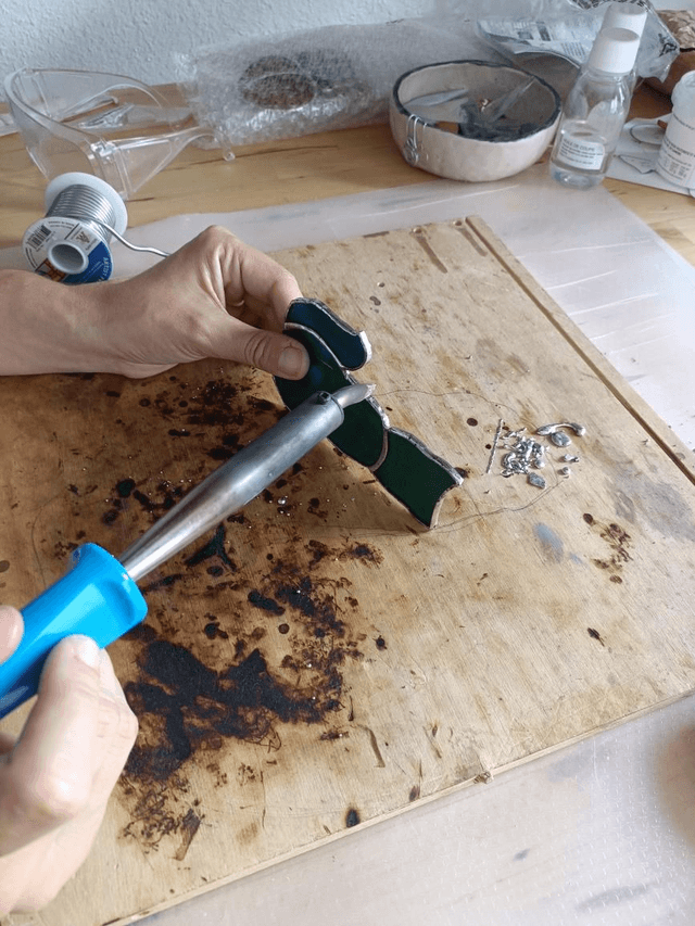 Cours d&#039;initiation au vitrail Tiffany - 1 journée de 10 h à 18h (8 heures)